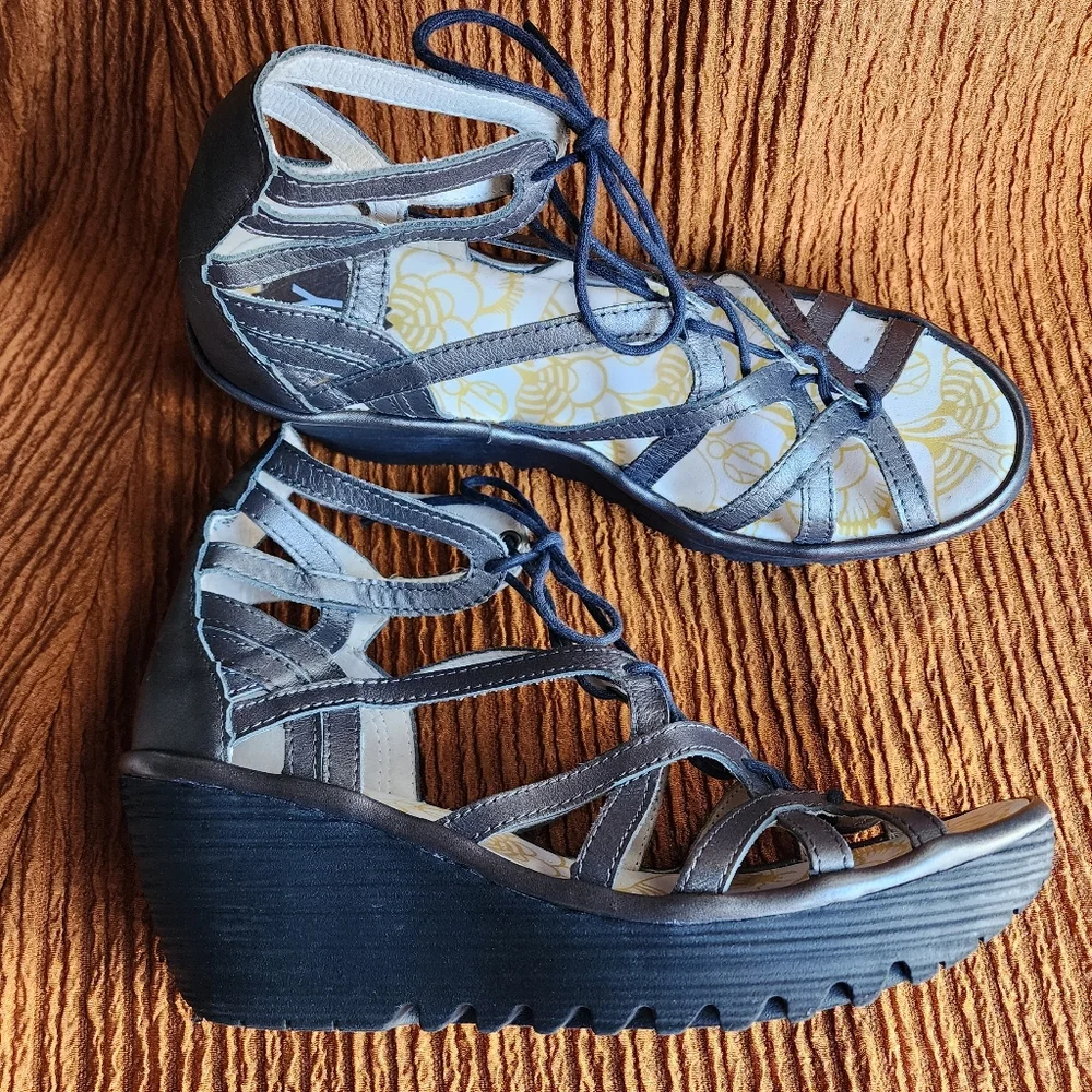 Fly London Yuke Wedge Sandals - Picture 1 of 7
